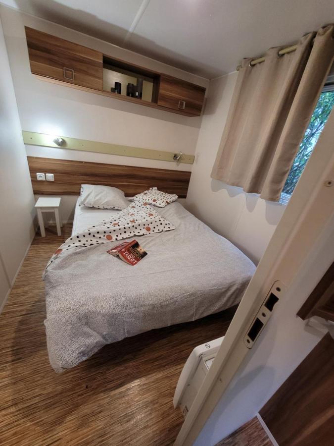 Camping Le Brochet Peronne  Ngoại thất bức ảnh